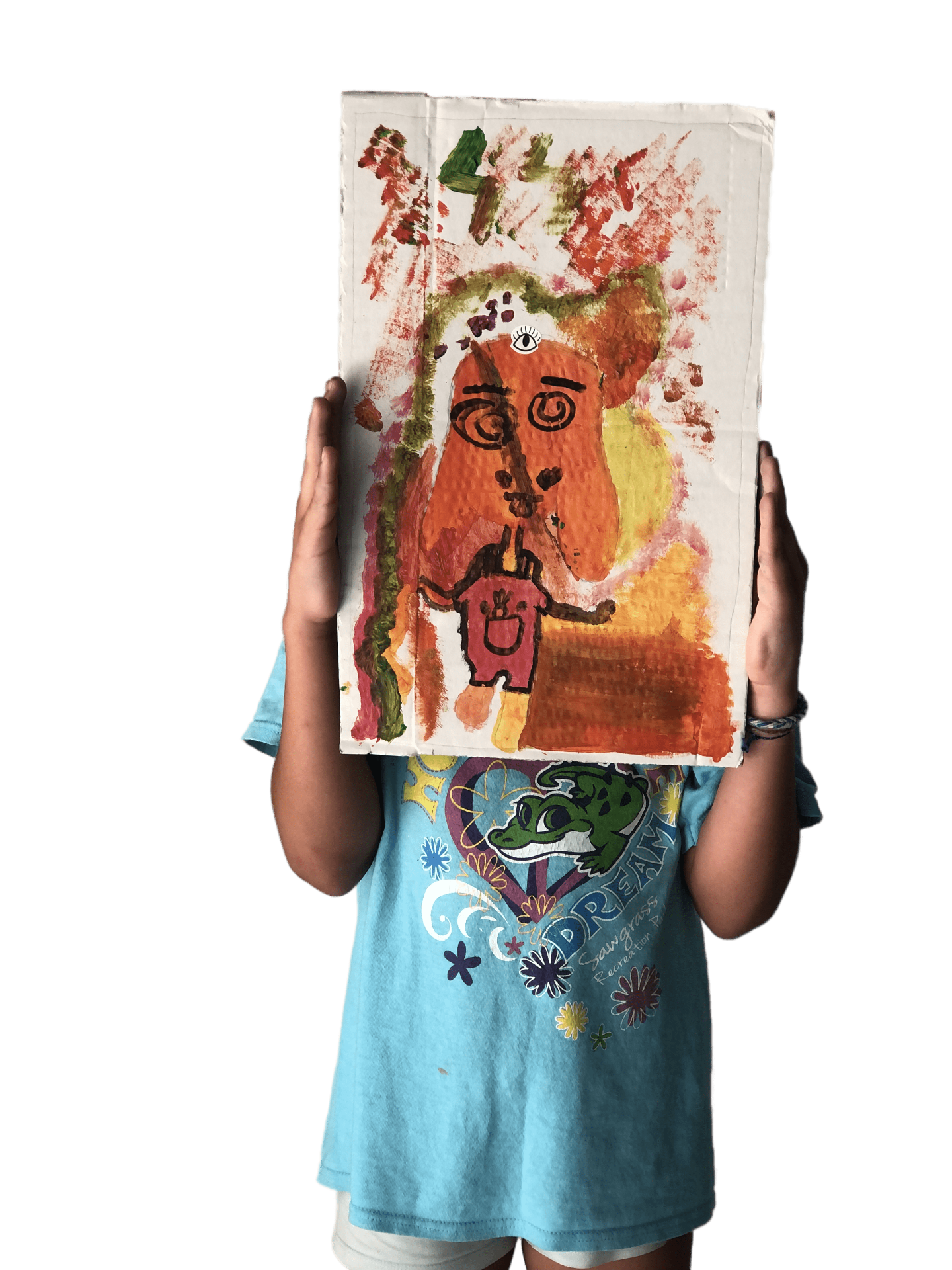 Niño mostrando un cuadro que ha pintado